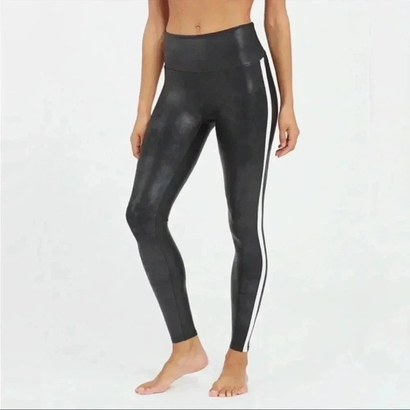 Spanx I S - Picture 4 of 13